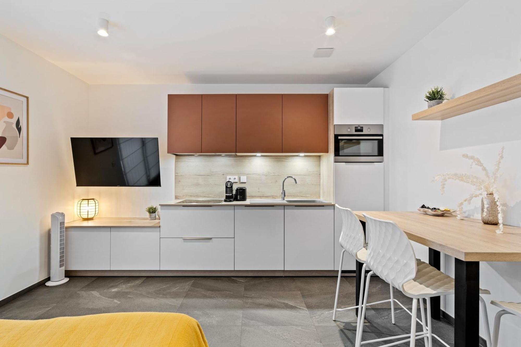 Bright & Cozy In Gasperich Apartment *